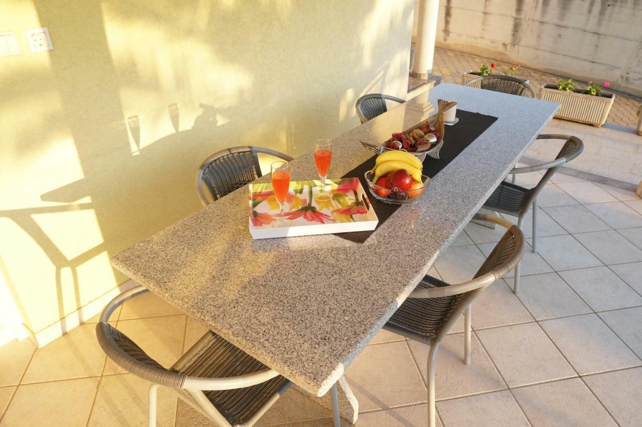 Komljenovic Apartment *